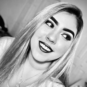 Meet your Posher, Dayarlyn